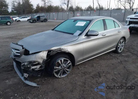 2019 Mercedes-Benz C 300 4Matic из США, поврежденный, VIN 55SWF8EB1KU289376